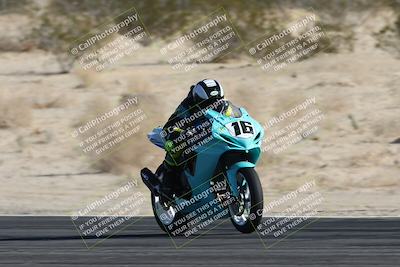 media/Dec-07-2025-CVMA (Sun) [[3e7d2de5dc]]/Race 8-Middleweight Shootout/